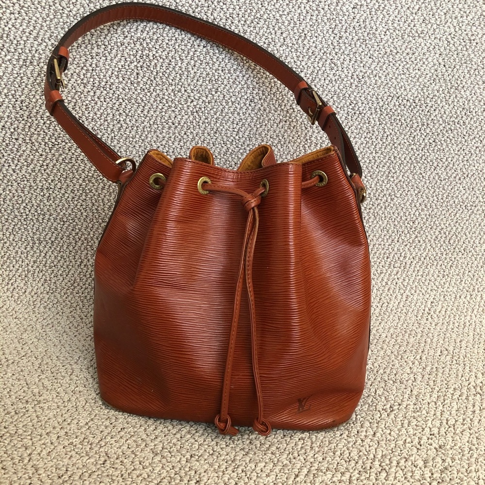 💌Louis Vuitton Petit Noe Epi Leather Vintage